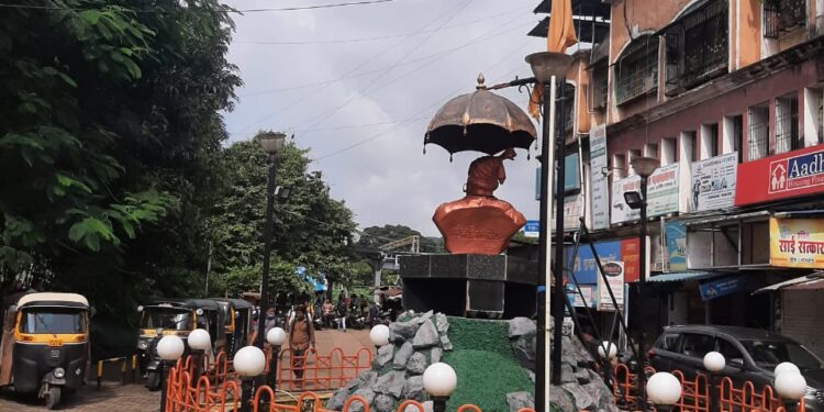 कर्जतच्या भुयारी मार्गाचे घोडे कुठे अडकले?