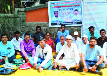 रिलायन्स गॅस पाईपलाईनग्रस्तांचे अलिबागेत आमरण उपोषण