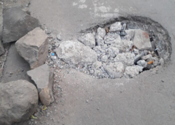 सोनार आळीतील मोरीची दुरवस्था