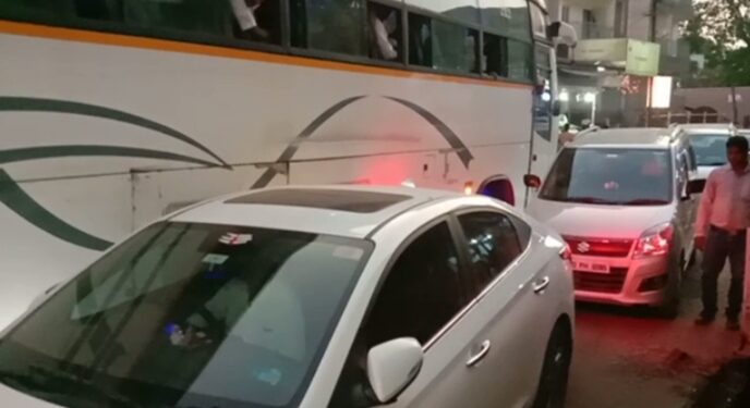 पाली शहराची कोंडी सोडविण्यात प्रशासनाला अपयश