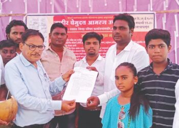 मागण्या मान्य, कोल्हारे ग्राप सदस्यांचे उपोषण मागे