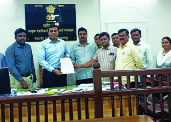 खालापूर तहसिलमध्ये कर्मचार्‍यांचे धरणे आंदोलन