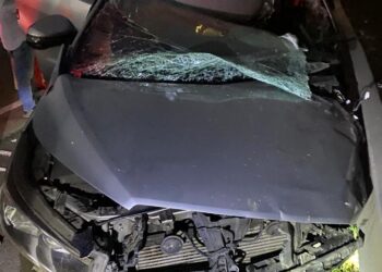 इनोव्हा व ट्रकच्या अपघातात दोन जखमी