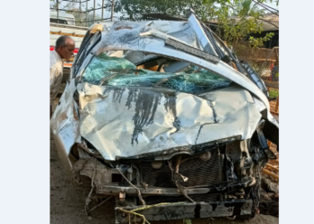 सुकेळीजवळ इनोव्हा कारला अपघात