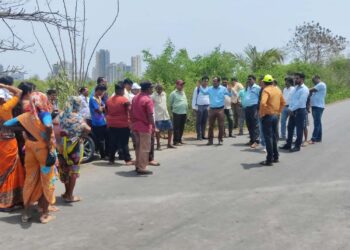 जड वाहतुकीवरुन संघर्ष समिती आक्रमक