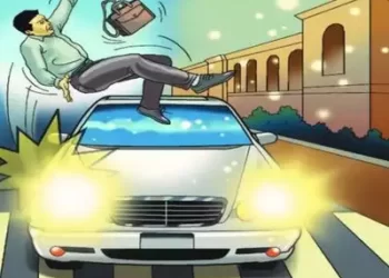 अंगावर गाडी घालून मारण्याचा प्रयत्न