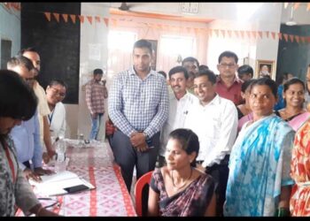 माडप आदिवासीवाडीत दाखले वाटप