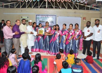 धनलक्ष्मी स्वयंमसायता बचत गट; राजमाता जिजाऊ महाराष्ट्र भूषण पुरस्काराने सन्मानित