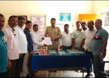 शेणाटे येथील हल्लेखोरांवर कठोर कारवाई करावी