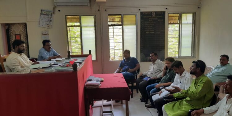 पाली तहसील कार्यालयात महत्वपूर्ण बैठक