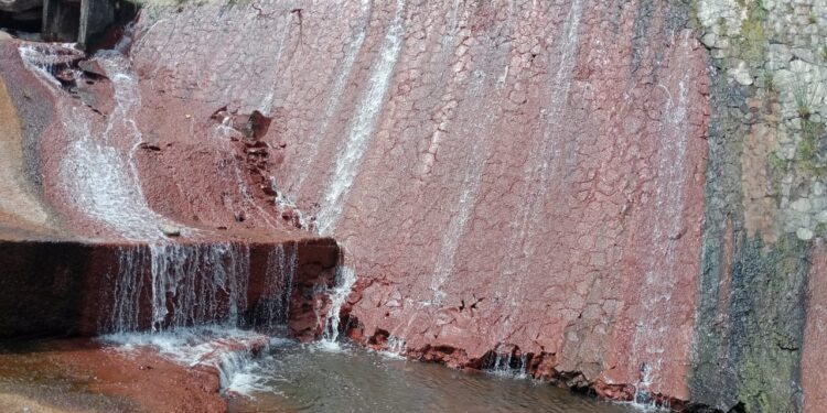 मोर्बे धरणची डागडुजी सुरू
