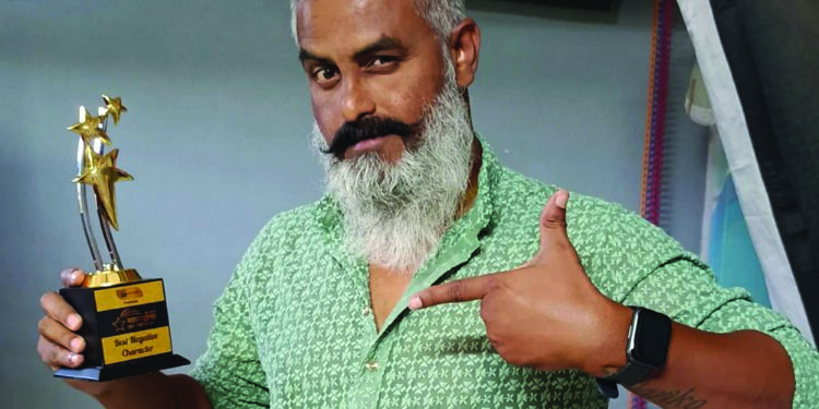 महाराष्ट्राचा युवा स्टार संदीप वाटवे स्पर्धेत पुरस्काराने सन्मानित