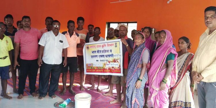 श्रीवर्धनमध्ये बीज प्रक्रिया मोहीम सुरू