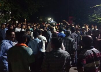 दिनेश बटावले हत्याप्रकरणी स्वराज्य प्रतिष्ठानच्या भास्कर कारेवर गुन्हा