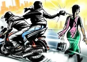 ट्रेनमधून मंगळसूत्र लंपास