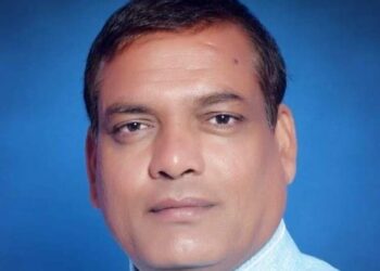 हृदयद्रावक! बारावीत लेकीचा पहिला नंबर आला पण…