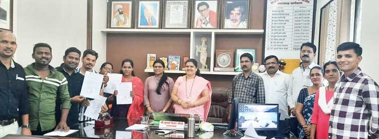 कर्जत नगरपरिषदेचे सफाई कामगार सेवेत कायम