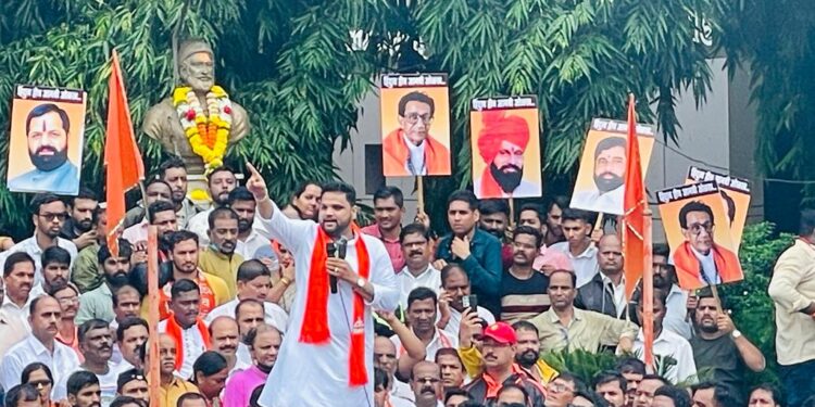 महाडला गोगावले समर्थनाचे शक्तिप्रदर्शन