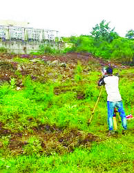 नैना मोजणीला शेतकर्‍यांचा विरोध