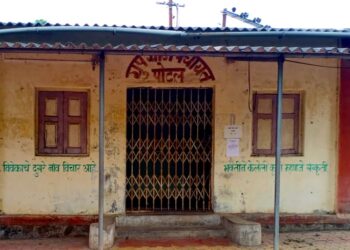 ग्रामपंचायतीमध्ये लोकनियुक्त सरकार असावे