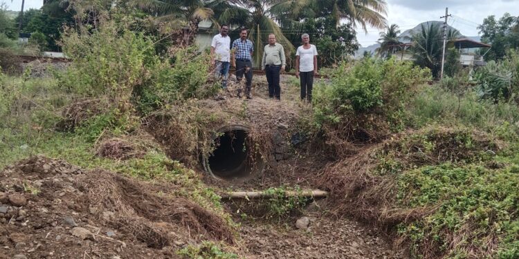 रेल रोकोच्या इशार्‍याने पूर नियंत्रित राहण्यासाठी तात्पुरता उपाय