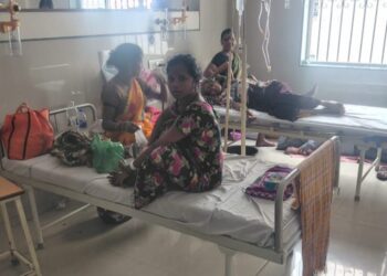 रक्तदान करून वाचवला आदिवासी महिलेचा जीव