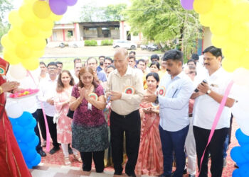 होनाड येथे विद्याप्रकाश स्कूलचे उद्घाटन