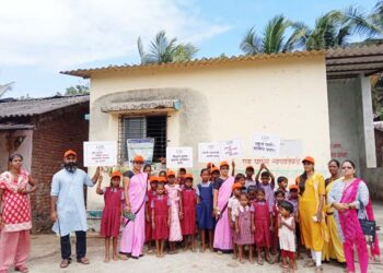 किहीम येथे स्कूल चलो अभियान