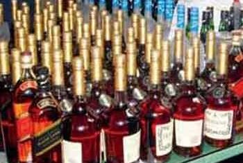 अवैध दारुचे धंदे जोरात