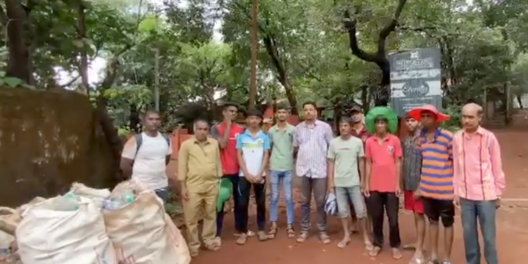 माथेरानमध्ये स्वच्छता अभियान