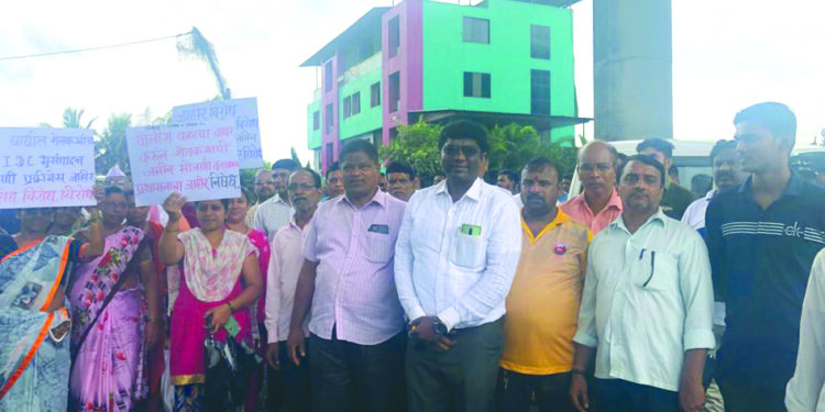 डोलवी एमआयडीसी विरोधात शेतकरी एकवटले