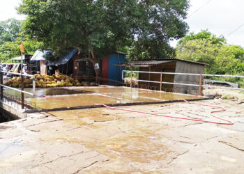 नागोठण्यातील धोकादायक मोरीचे काम पूर्ण