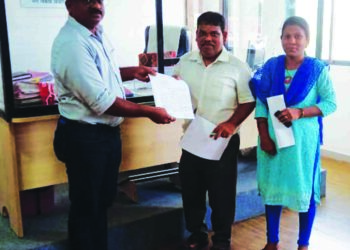 दिव्यांगांना ये-जा करण्यासाठी मॅट टाका