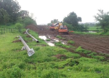 आता शेतकर्‍यांचा संयम सुटला; आता रिलायन्स गॅस पाईपलाईन उखडणारच!