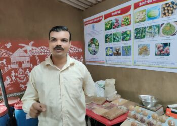 बियाणांंच्या संवर्धनासाठी तरूणांची धडपड