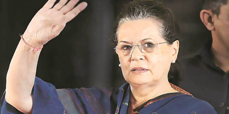 काँग्रेस अध्यक्षा सोनिया गांधींना करोनाची लागण