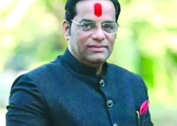 निवडणूक निरीक्षकपदी वैभव खेडेकर