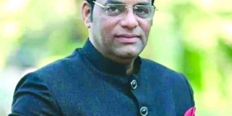 निवडणूक निरीक्षकपदी वैभव खेडेकर