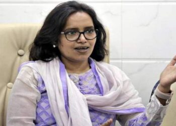 महाराष्ट्रात कोरोना डोकं वर काढतोय ! पुन्हा शाळा बंद होणार?