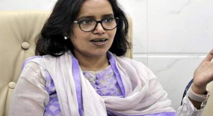 महाराष्ट्रात कोरोना डोकं वर काढतोय ! पुन्हा शाळा बंद होणार?