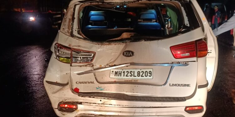 चार वाहनांचा विचित्र अपघात; ट्रकचालक जखमी