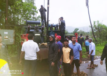 विद्युतपुरवठा पूर्ववत, ग्रामस्थांची सुटका