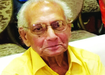 अलिबागचे ज्येष्ठ साहित्यिक समीक्षक प्रा. डॉ. गंगाधर पाटील कालवश