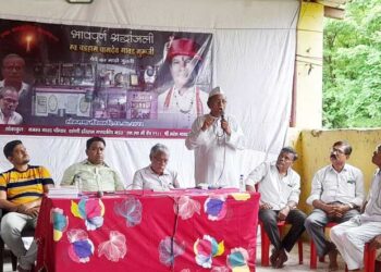 वशेणीच्या इतिहासातील सोनेरी पान हरपले : प्रा. पाटील