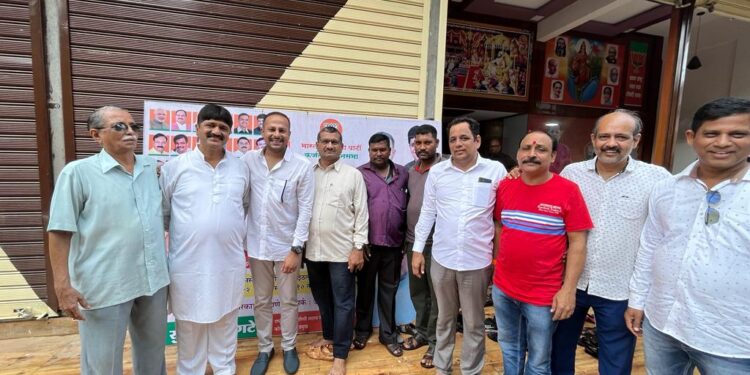 कर्जतमध्ये श्रवण यंत्र वाटप शिबीर संपन्न