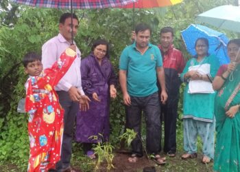 कृषीदिनामित्त वृक्षारोपण कार्यक्रम