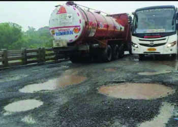 महामार्ग बनलाय मृत्युचा सापळा