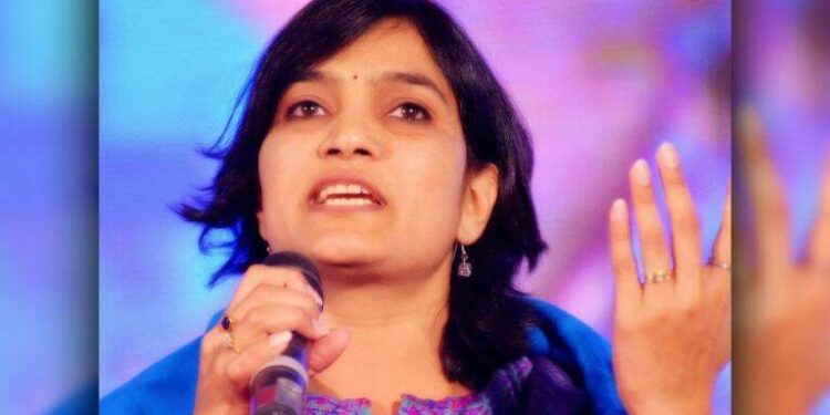 भावना गवळींची लोकसभा प्रतोदपदावरून उचलबांगडी!