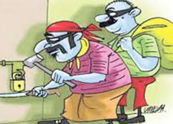 सावधान! चोरांचा सुळसुळाट, उत्कर्षनगर येथे घरफोडी