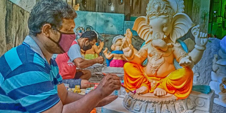 बाप्पाच्या माहेरघरात लगबग वाढली